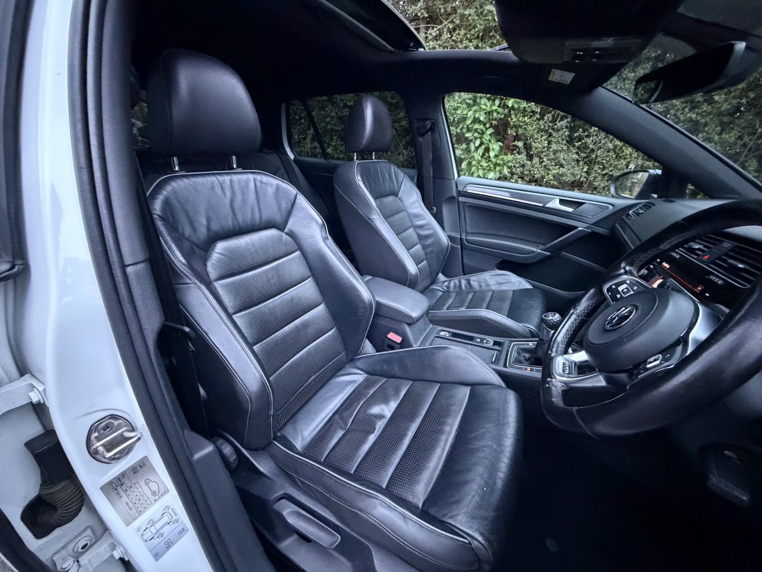 Used Volkswagen Golf 2017 for sale - 77329163: Photo 48