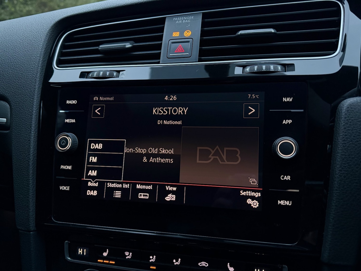 Used Volkswagen Golf 2017 for sale - 77329163: Photo 63