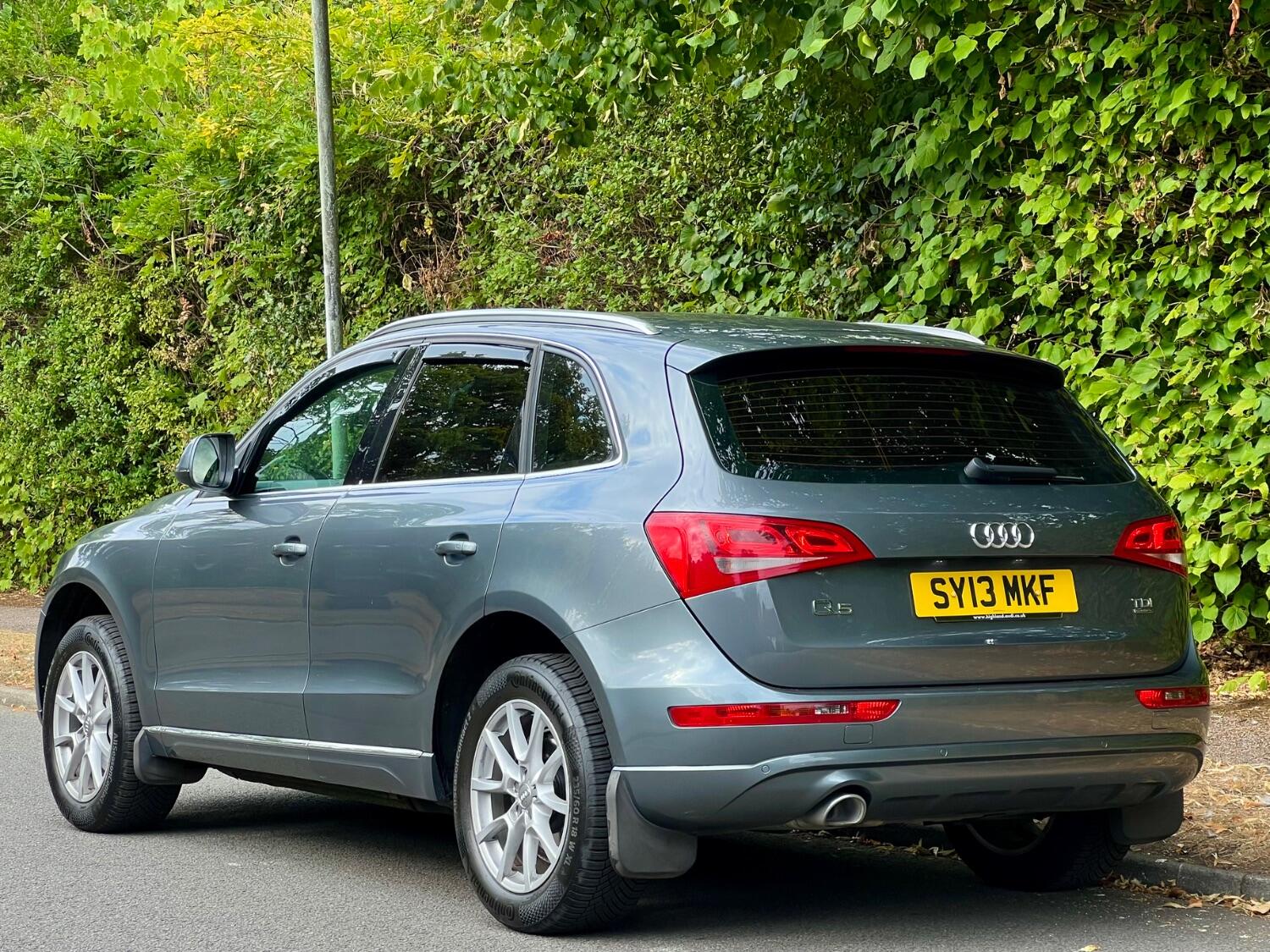 Vehicle 22