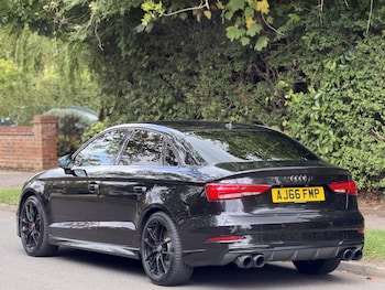 2017 - 2.0 TFSI 4-Door