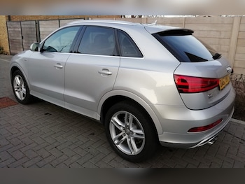 Audi - Q3