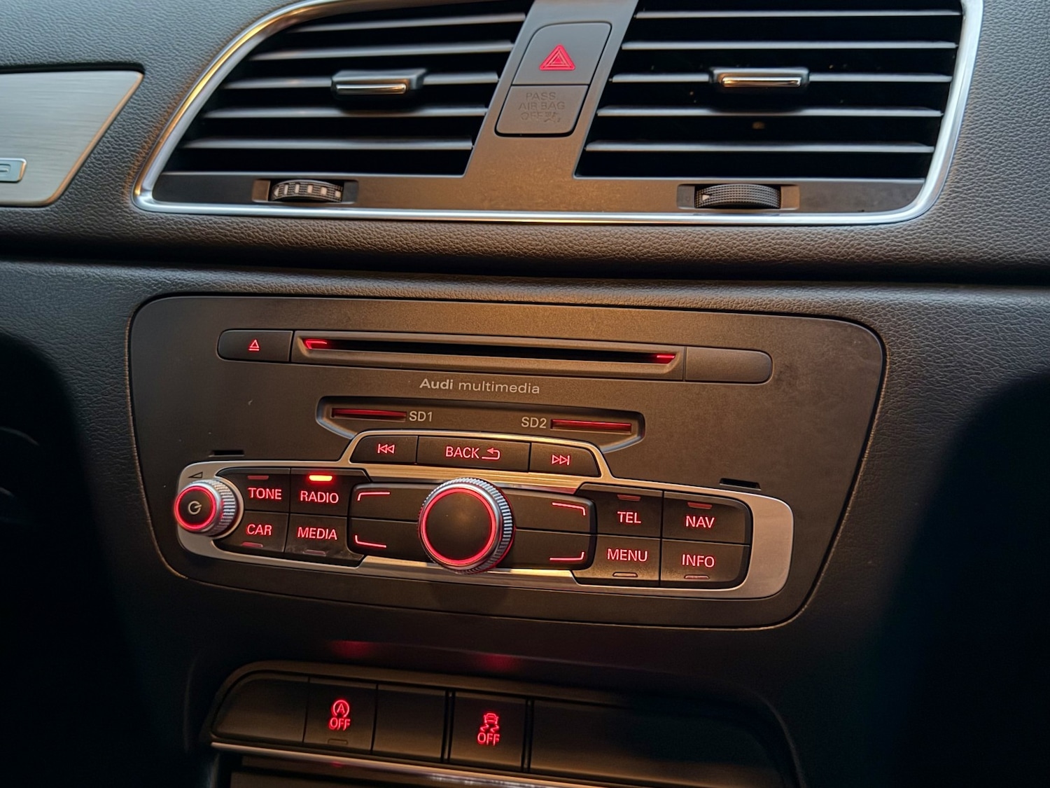 Used Audi Q3 2013 for sale - 76718426: Photo 59