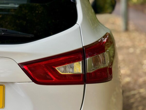 Used Nissan Qashqai 2015 for sale - 75608269: Photo 42