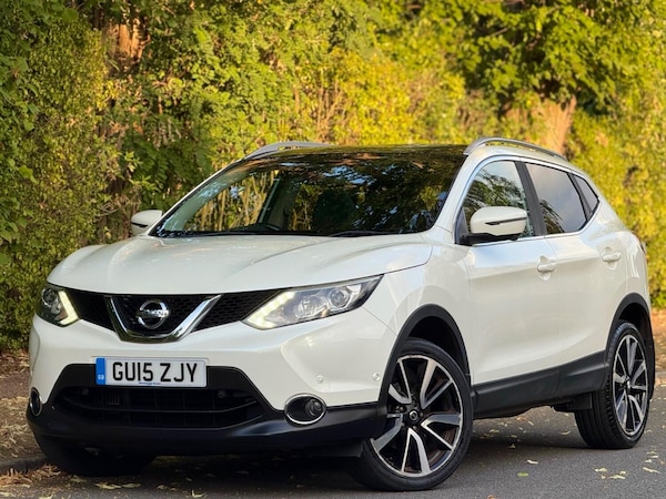 Used Nissan Qashqai 2015 for sale - 75608269: Photo 4