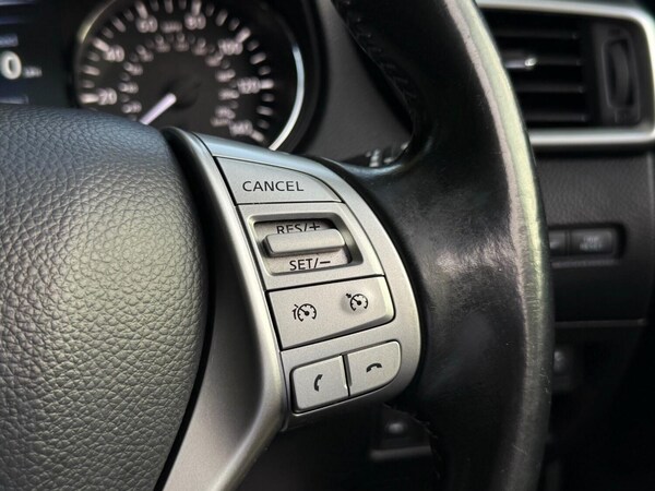 Used Nissan Qashqai 2015 for sale - 75608269: Photo 53
