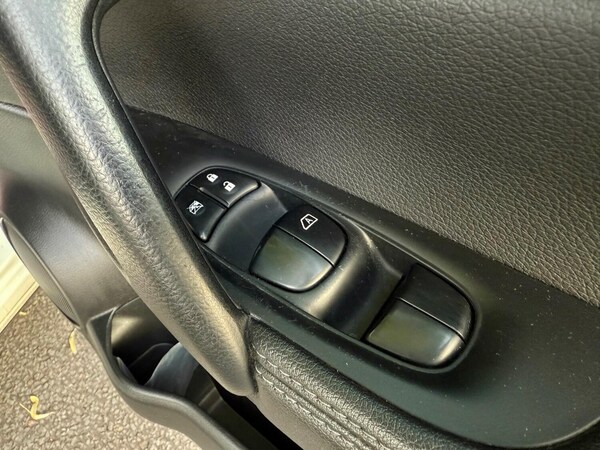 Used Nissan Qashqai 2015 for sale - 75608269: Photo 59
