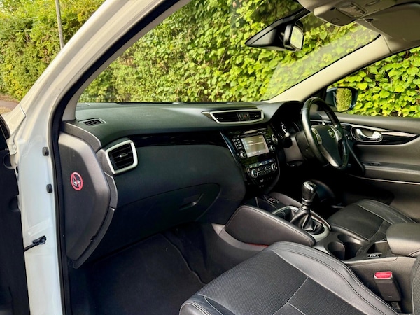 Used Nissan Qashqai 2015 for sale - 75608269: Photo 8