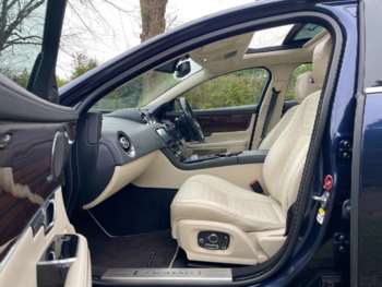 Used Jaguar XJ 2016 for sale - 74210681: Photo