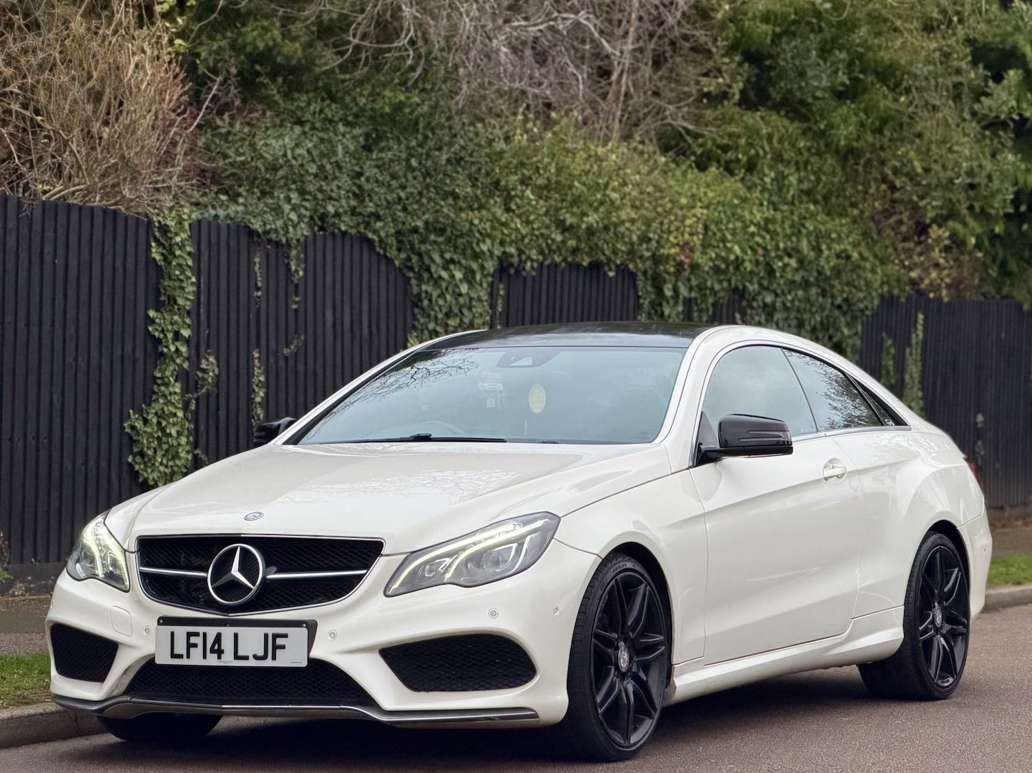 Used Mercedes-Benz E Class 2016 for sale - 76718424: Photo 17