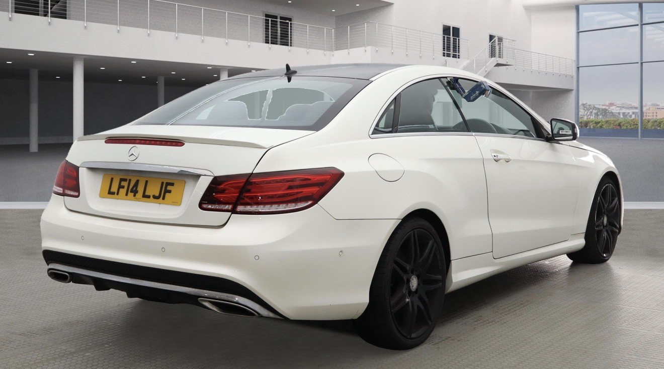 Used Mercedes-Benz E Class 2016 for sale - 76718424: Photo 2