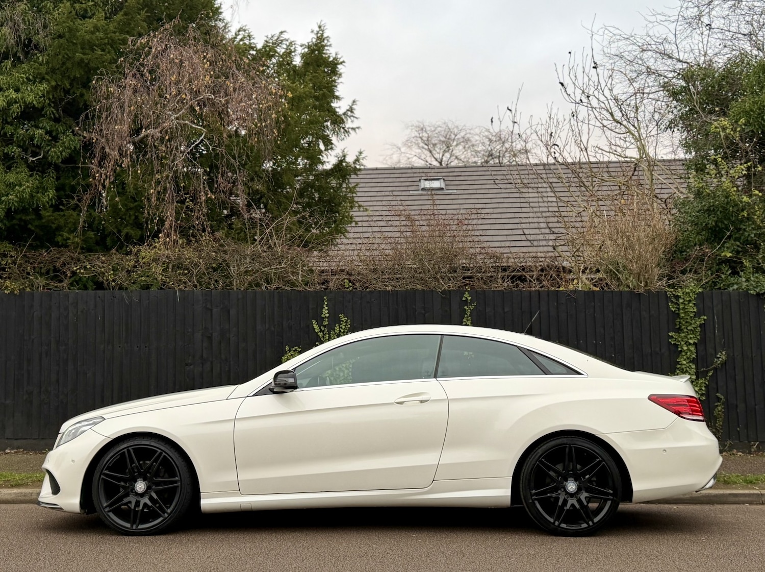 Used Mercedes-Benz E Class 2016 for sale - 76718424: Photo 25