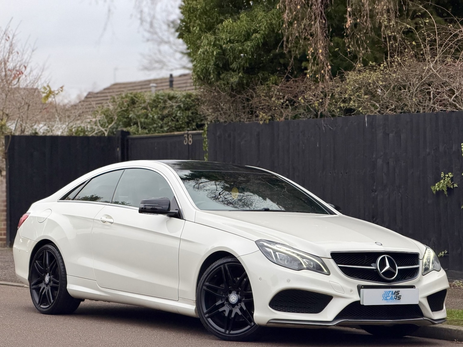 Used Mercedes-Benz E Class 2016 for sale - 76718424: Photo 27