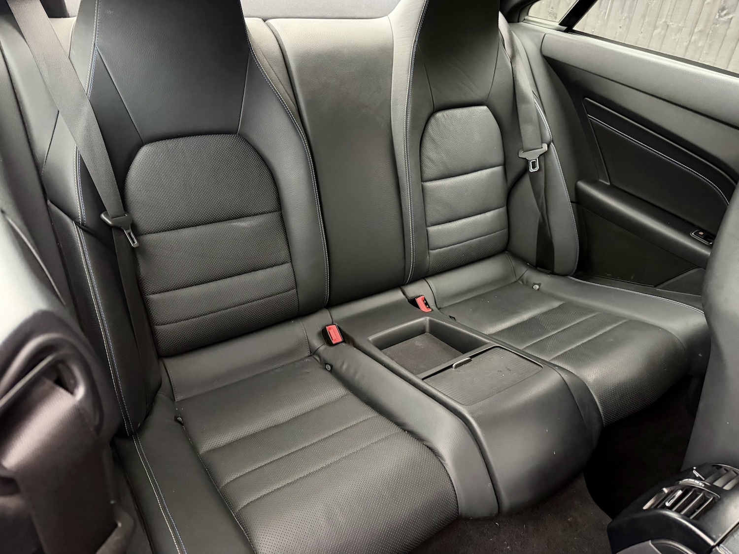 Used Mercedes-Benz E Class 2016 for sale - 76718424: Photo 41