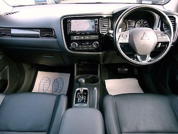 Used Mitsubishi Outlander 2016 for sale - 79347090: Photo