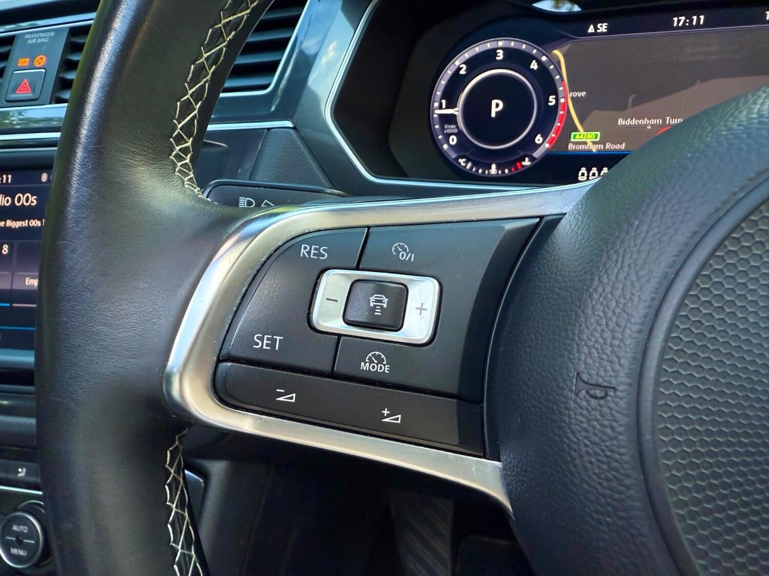 Used Volkswagen Tiguan 2016 for sale - 75881771: Photo 60