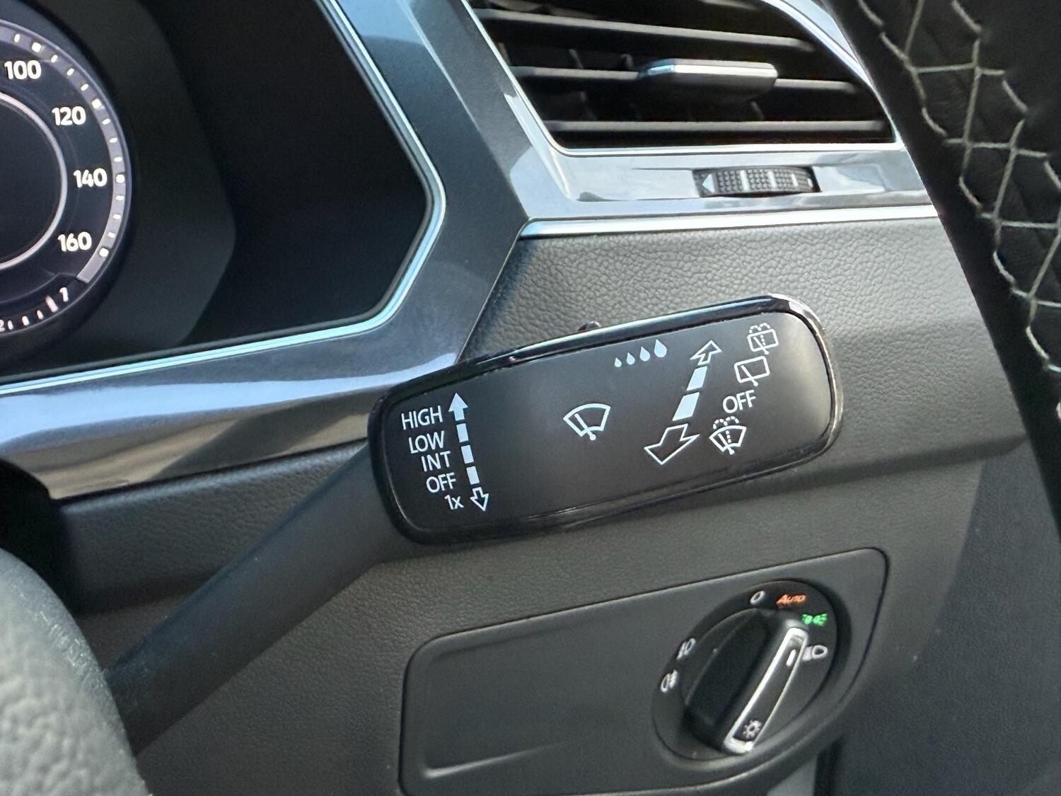 Used Volkswagen Tiguan 2016 for sale - 75881771: Photo 63