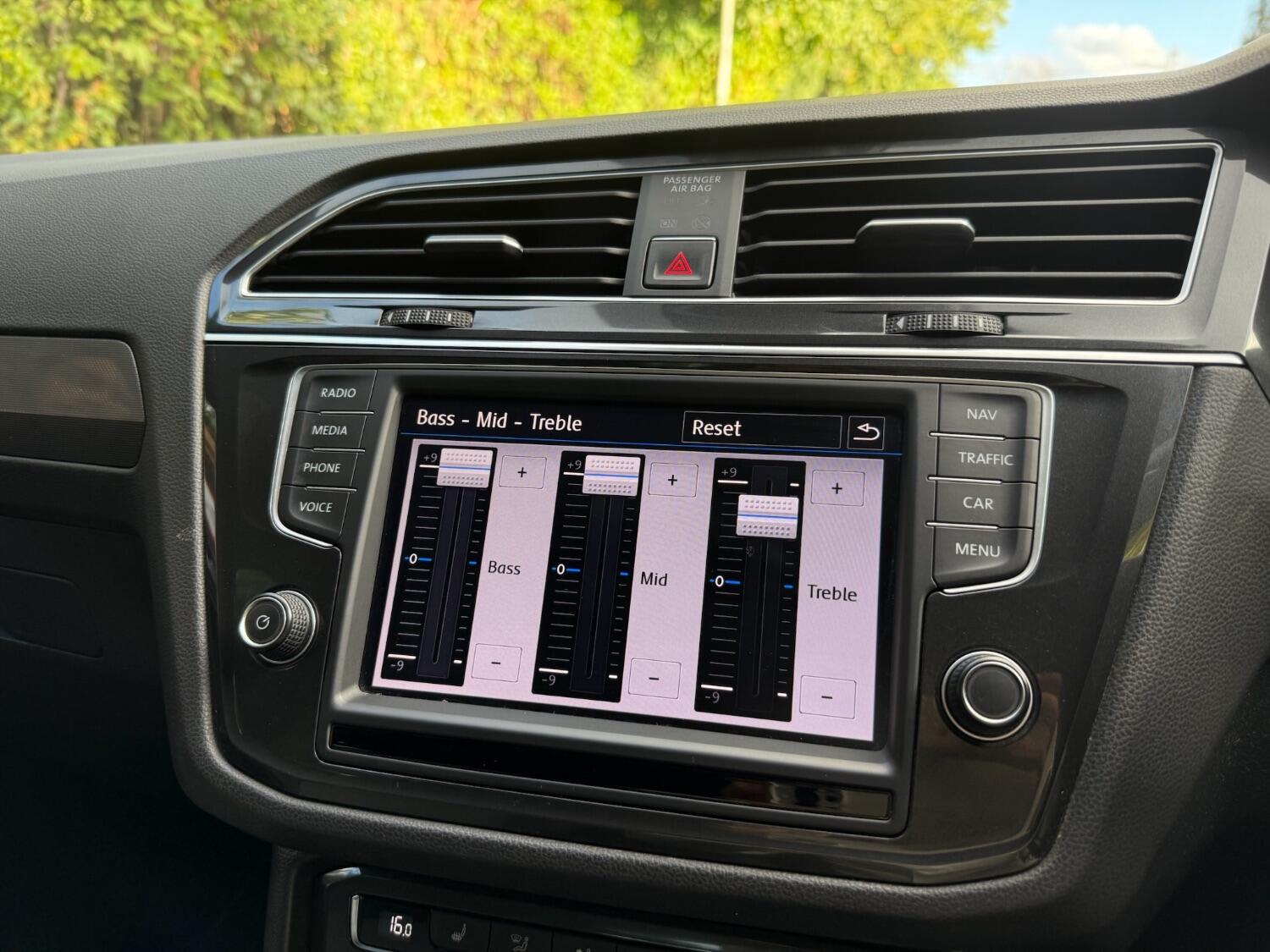 Used Volkswagen Tiguan 2016 for sale - 75881771: Photo 77