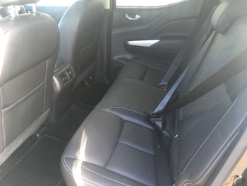 Used Nissan Navara 2016 for sale - 77687626: Photo