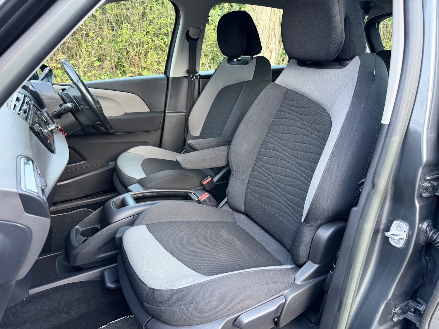 Used Citroen C4 Picasso 2014 for sale - 75981980: Photo 42