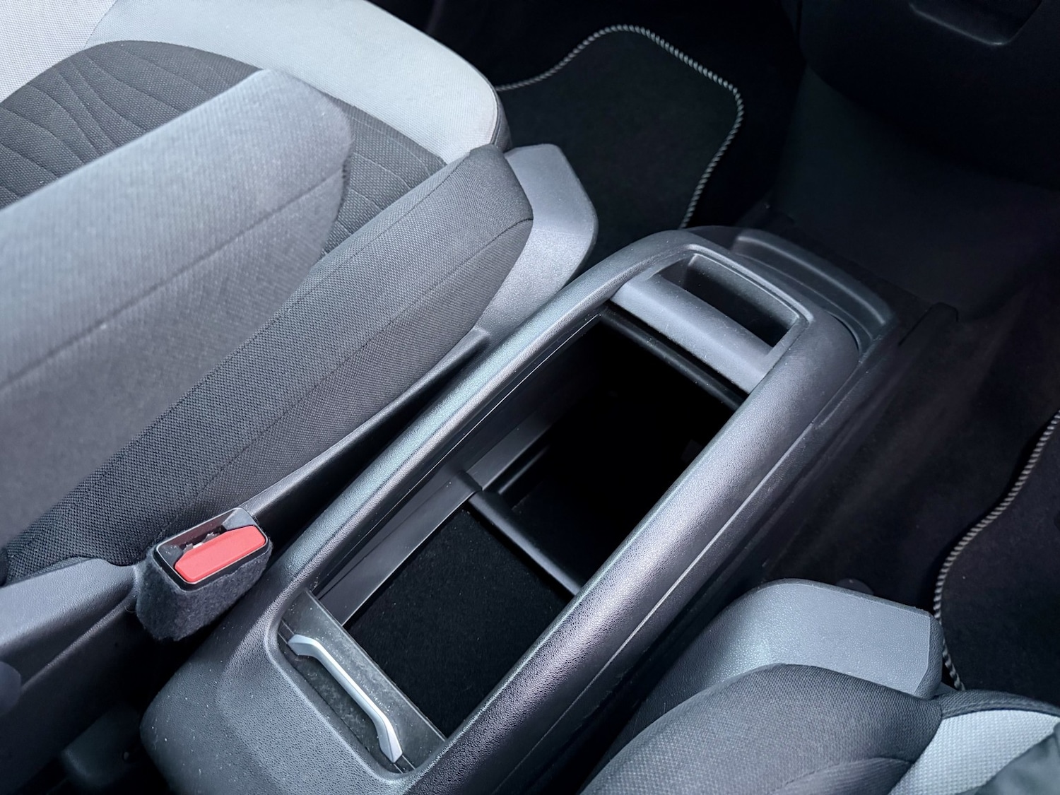 Used Citroen C4 Picasso 2014 for sale - 75981980: Photo 52