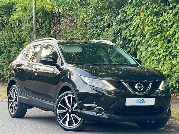 Used Nissan Qashqai 2015 for sale - 75202698: Photo 1