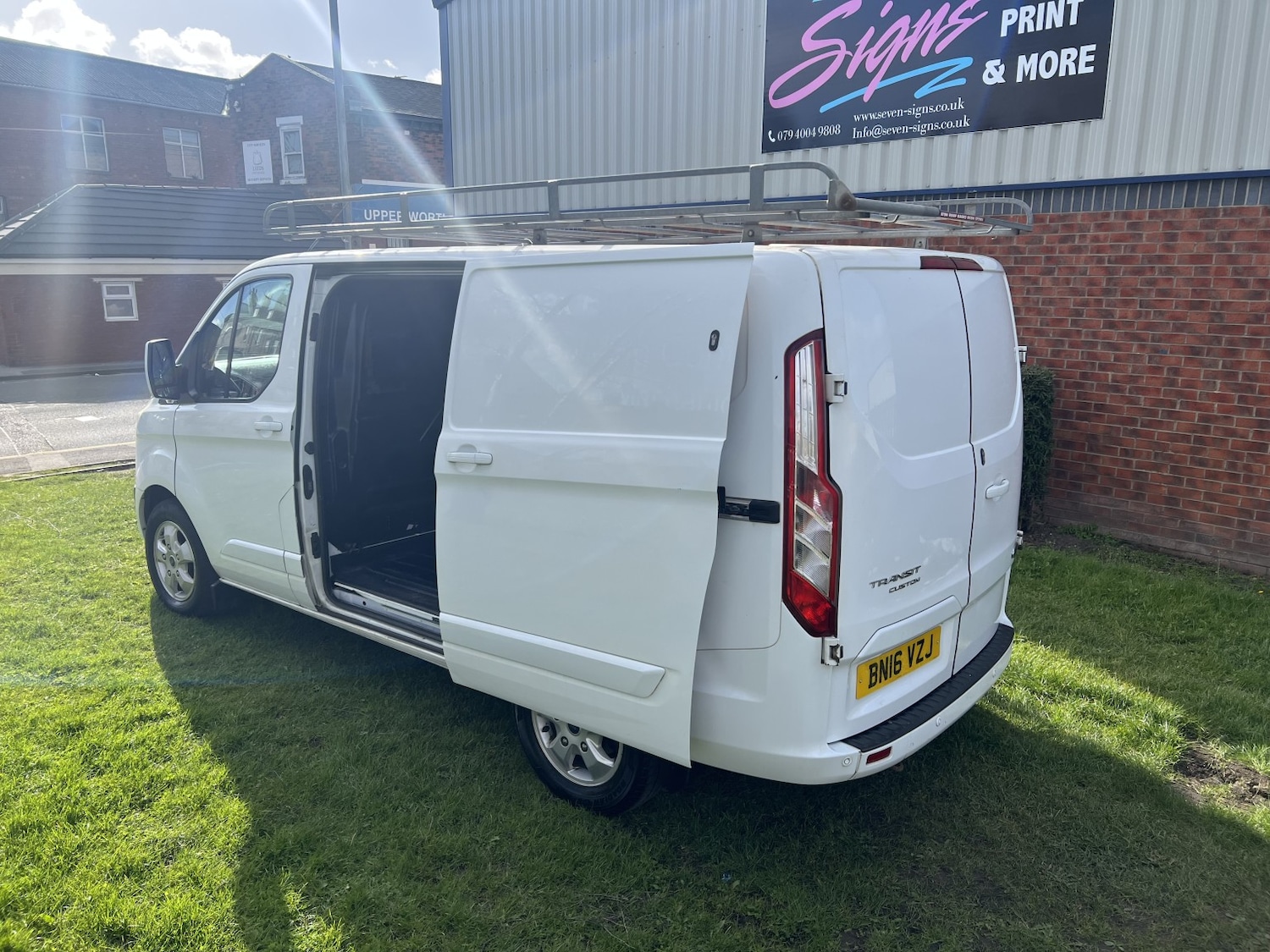 Used Ford Transit Custom 2016 for sale - 77516090: Photo 10