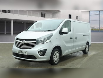 Used Vauxhall Vivaro 2016 for sale - 77742855: Photo