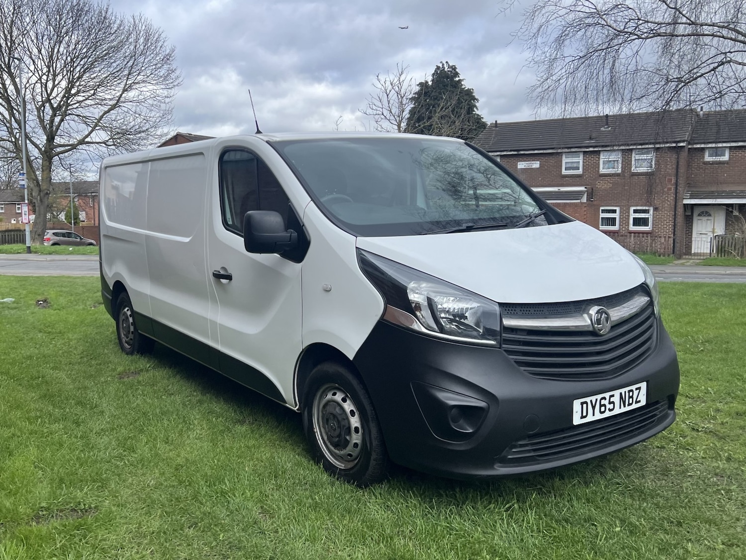Used Vauxhall Vivaro 2015 for sale - 77516082: Photo 3