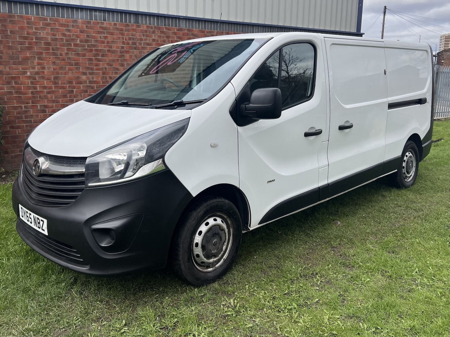 Used Vauxhall Vivaro 2015 for sale - 77516082: Photo 4