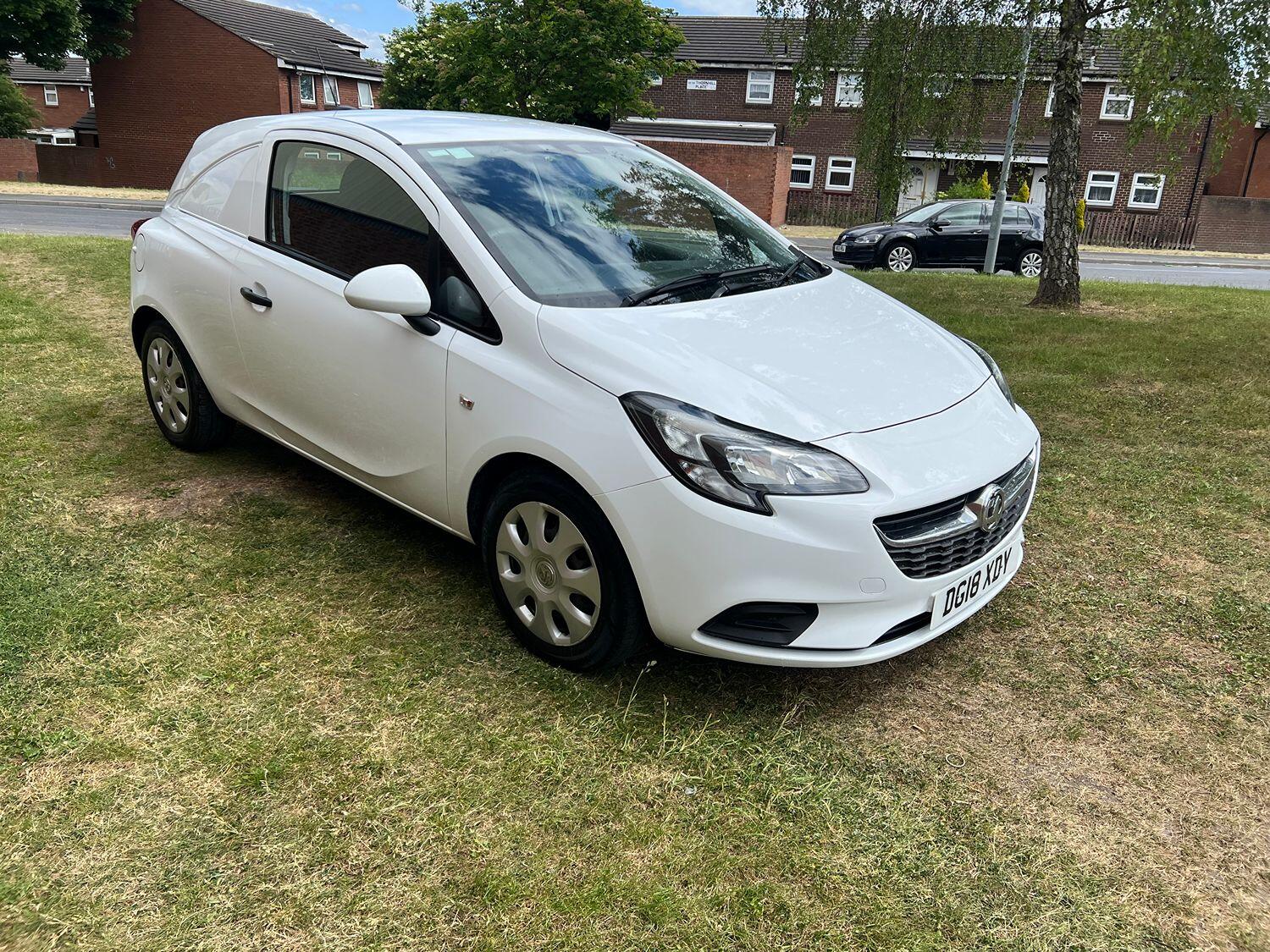 Used Vauxhall Corsa 2018 for sale - 76792408: Photo 2