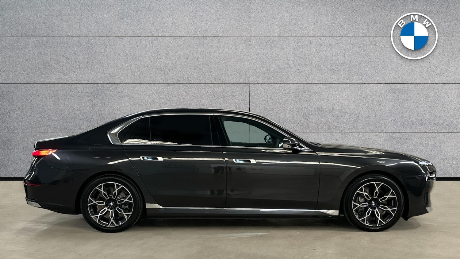 Used BMW i7 2025 for sale - 77616855: Photo 3