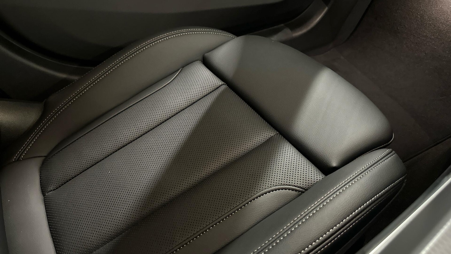 Used BMW 3 Series 2025 for sale - 77722509: Photo 25