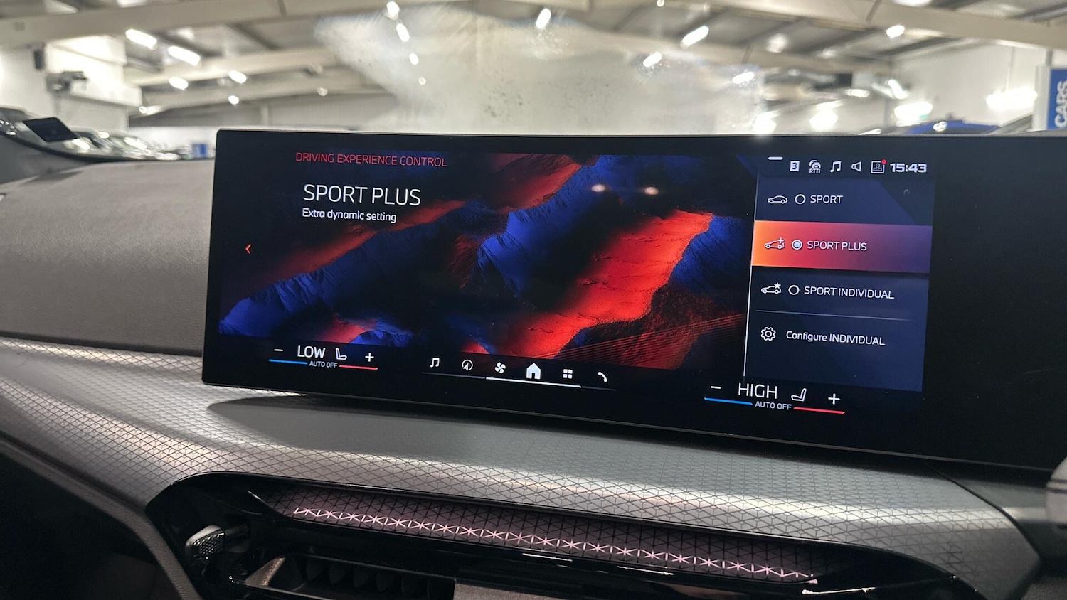 Used BMW 3 Series 2025 for sale - 77722509: Photo 32