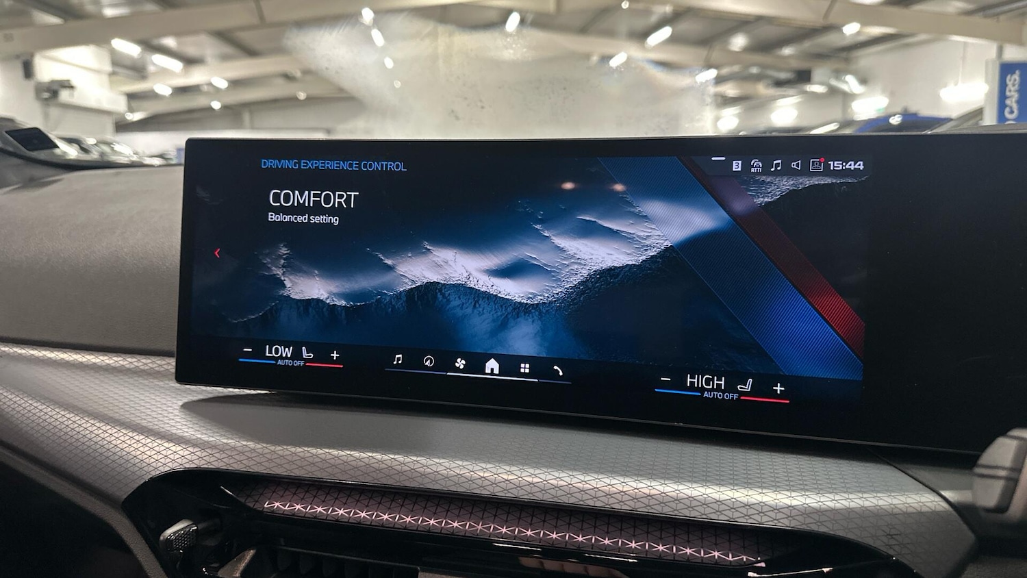 Used BMW 3 Series 2025 for sale - 77722509: Photo 33