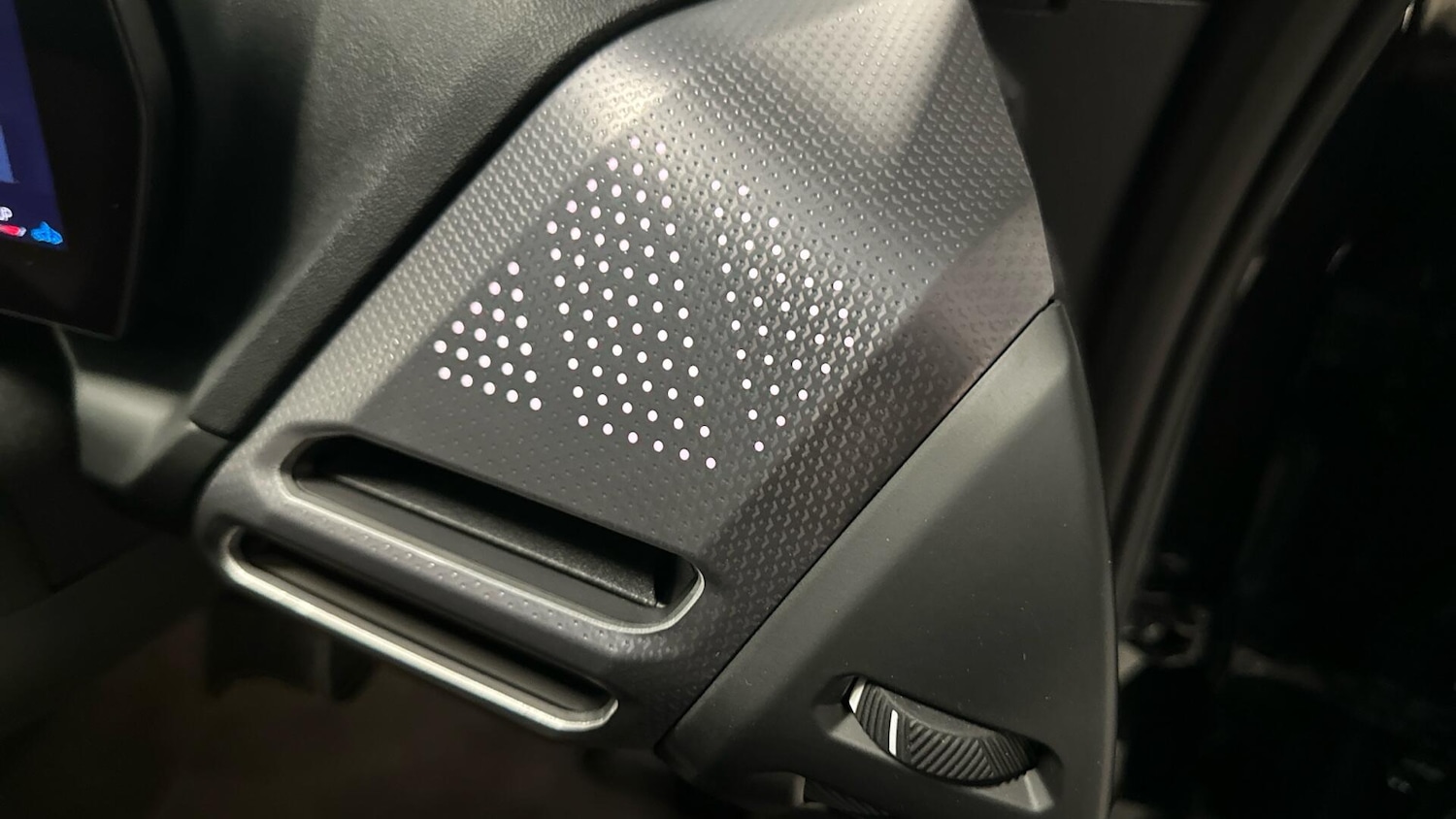 Used BMW 2 Series 2025 for sale - 77892256: Photo 31