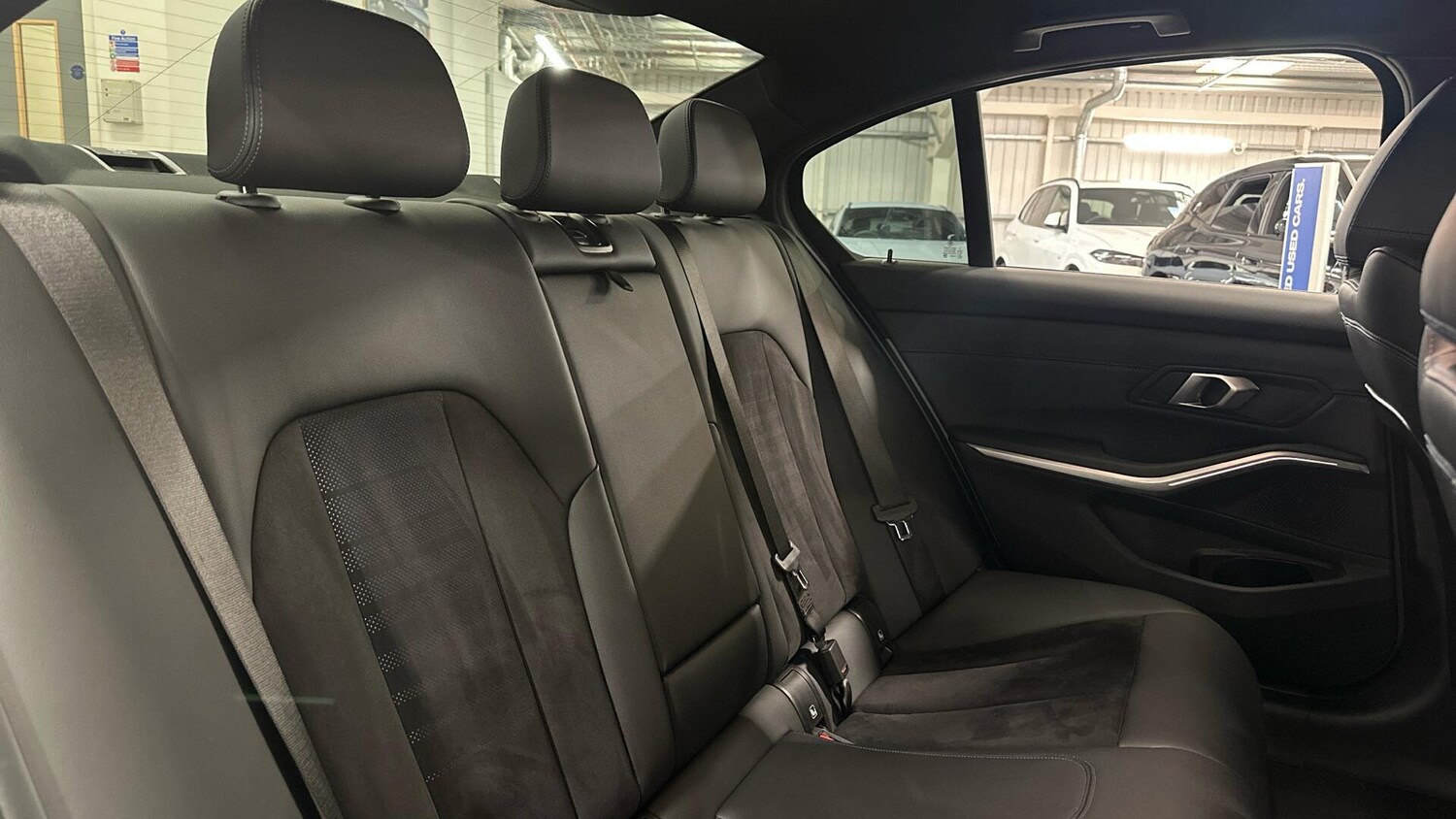 Used BMW 3 Series 2024 for sale - 77616842: Photo 12