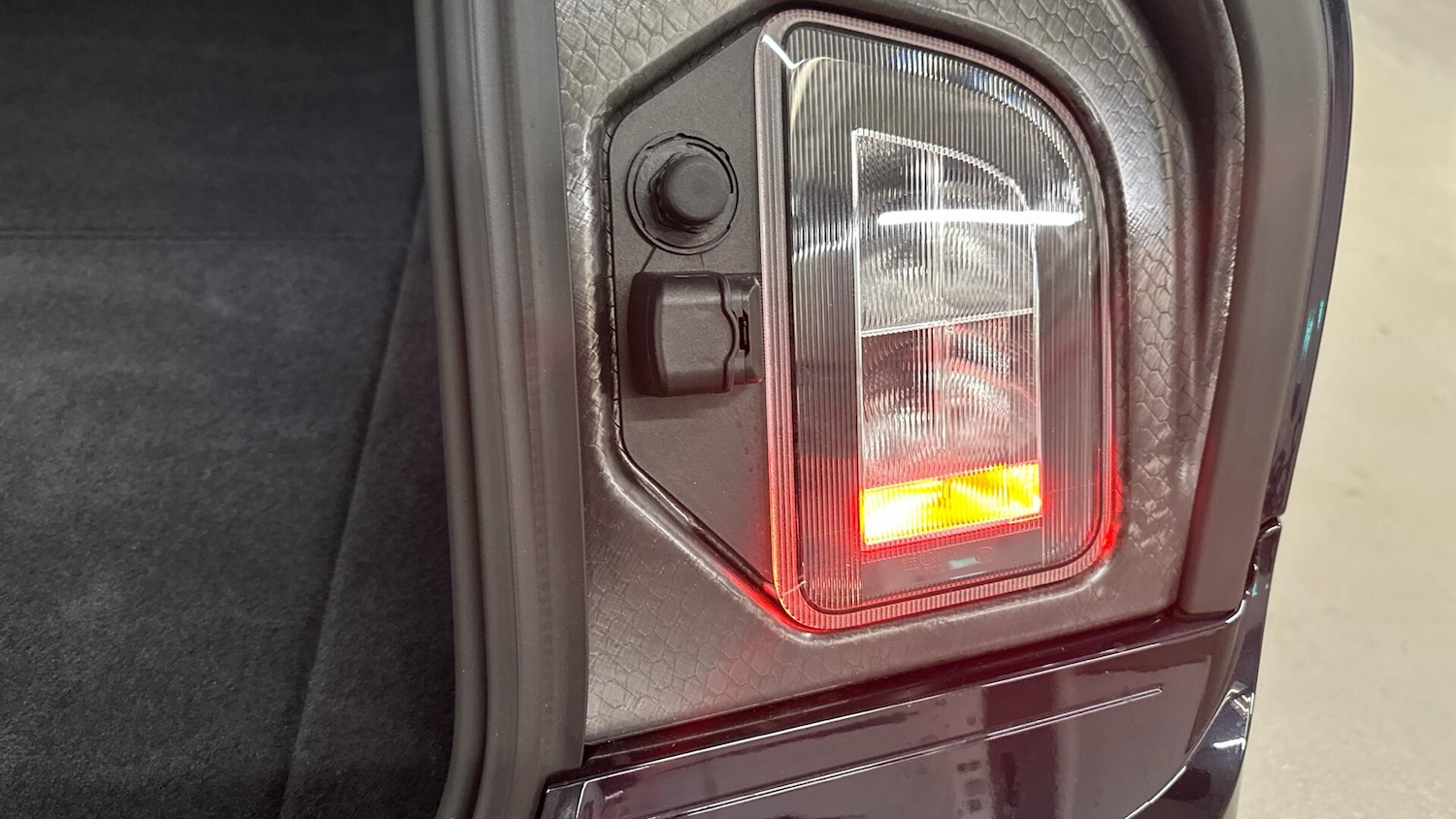 Used BMW iX 2025 for sale - 77892727: Photo 30