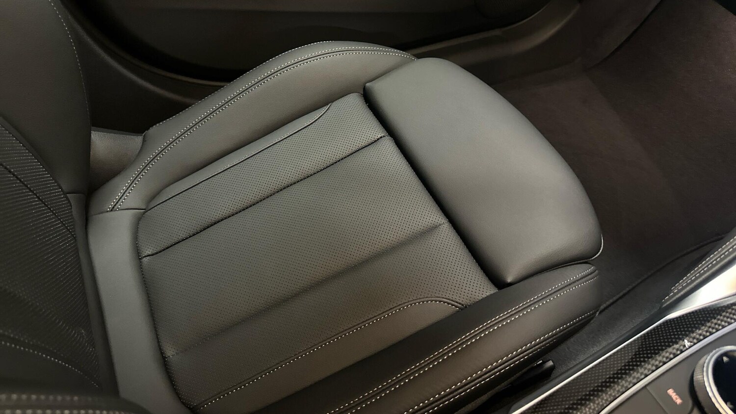 Used BMW i4 for sale - 78135831: Photo 33