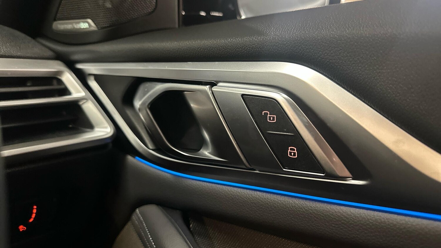 Used BMW i4 for sale - 78135831: Photo 36