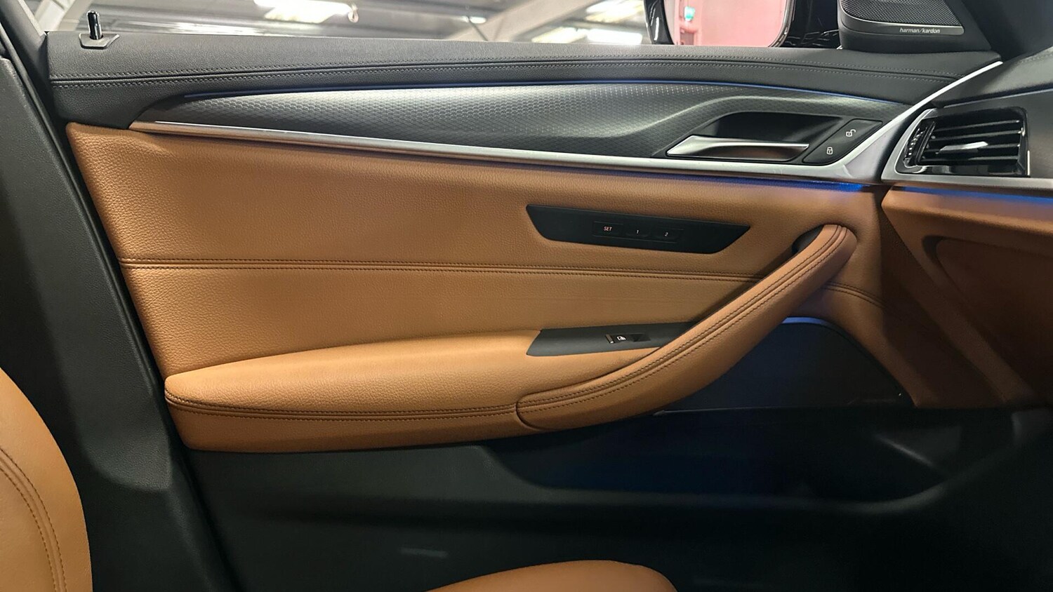 Used BMW 5 Series 2022 for sale - 77616825: Photo 39