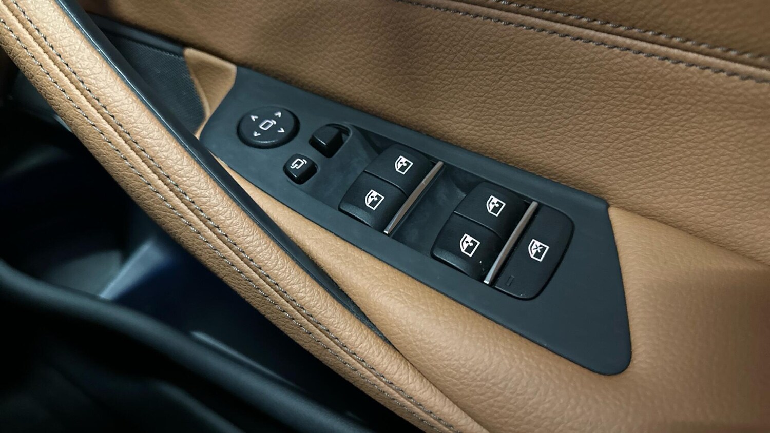 Used BMW 5 Series 2022 for sale - 77616825: Photo 41