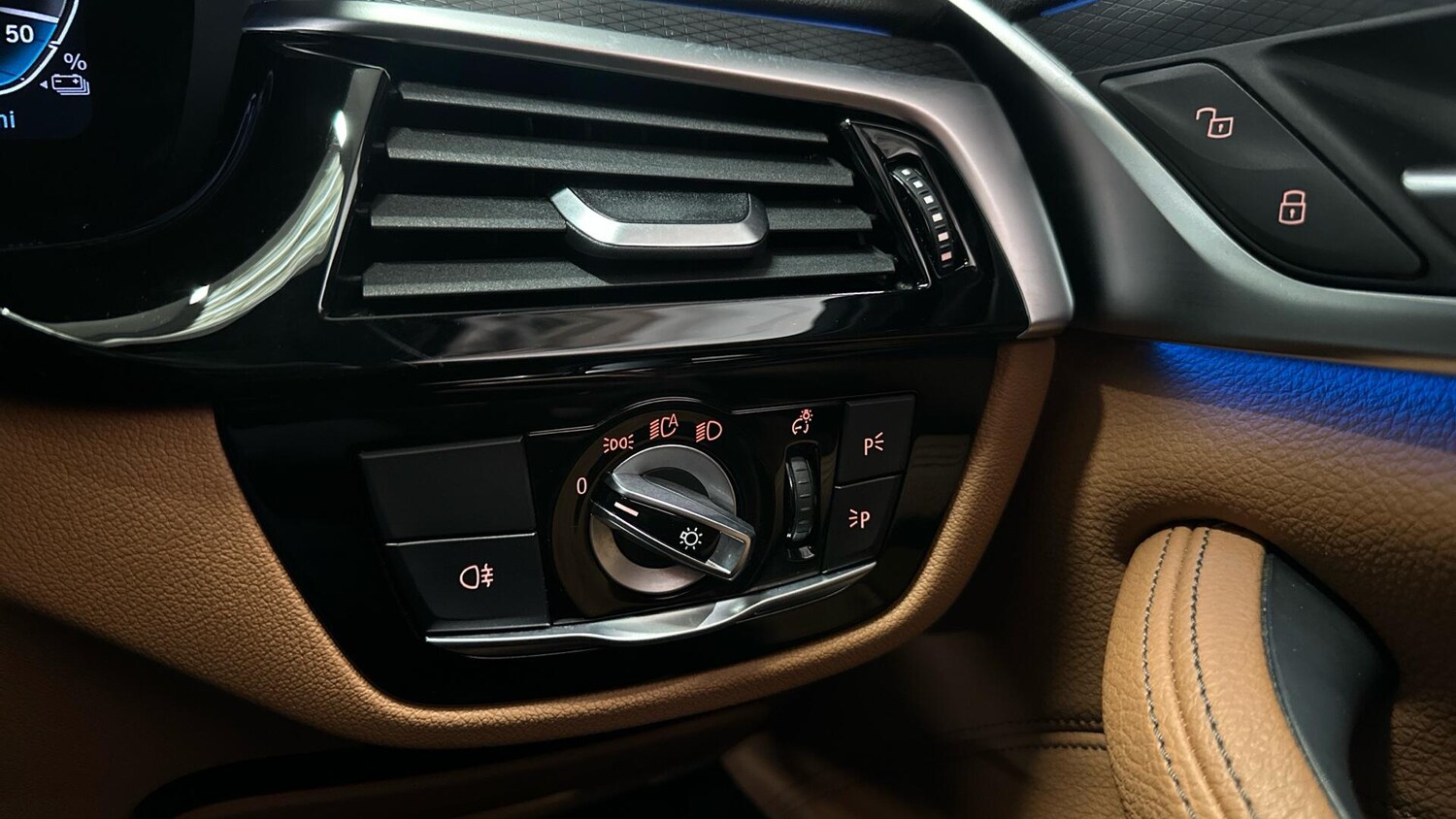 Used BMW 5 Series 2022 for sale - 77616825: Photo 42