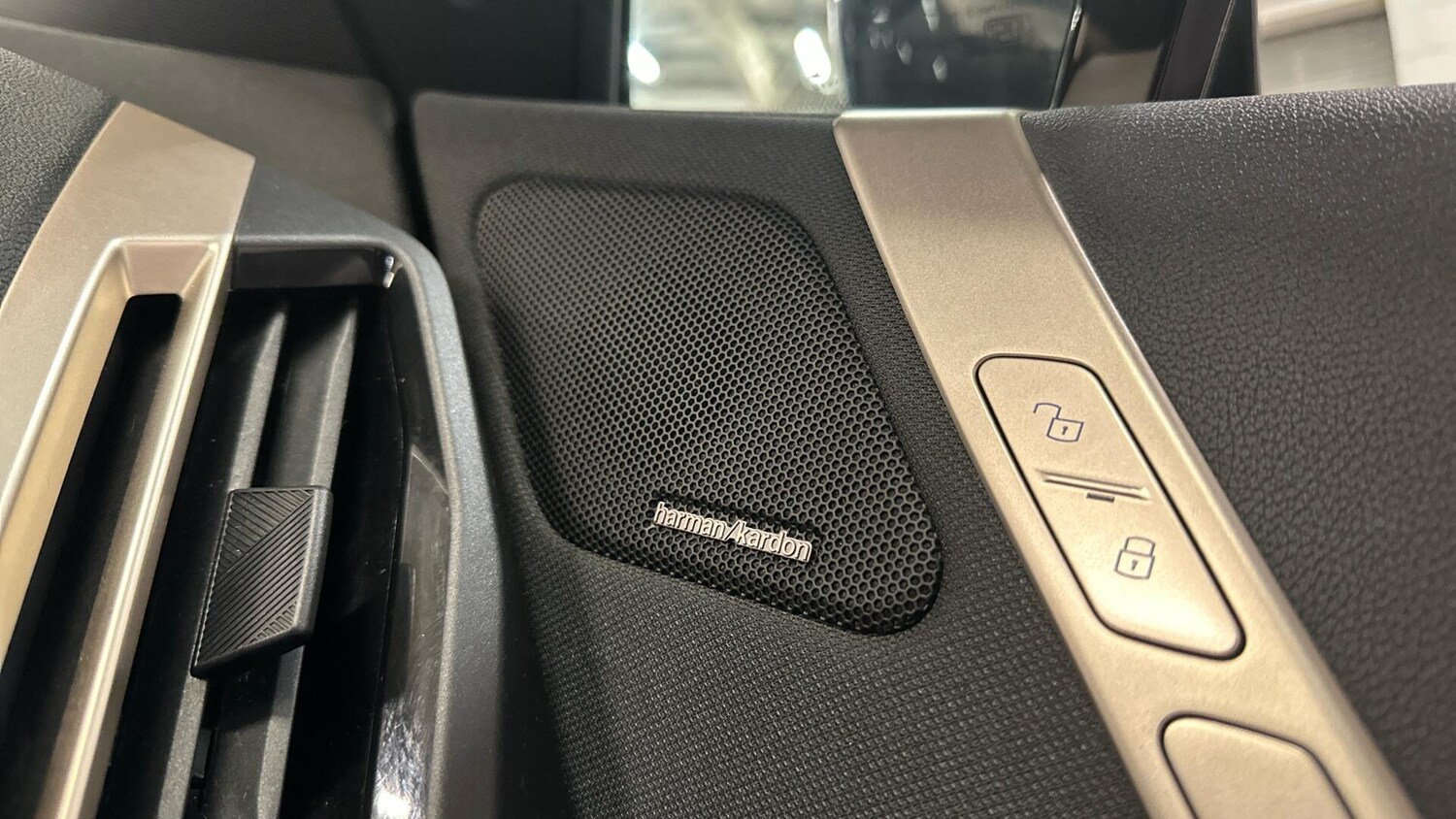 Used BMW iX 2022 for sale - 77616844: Photo 20