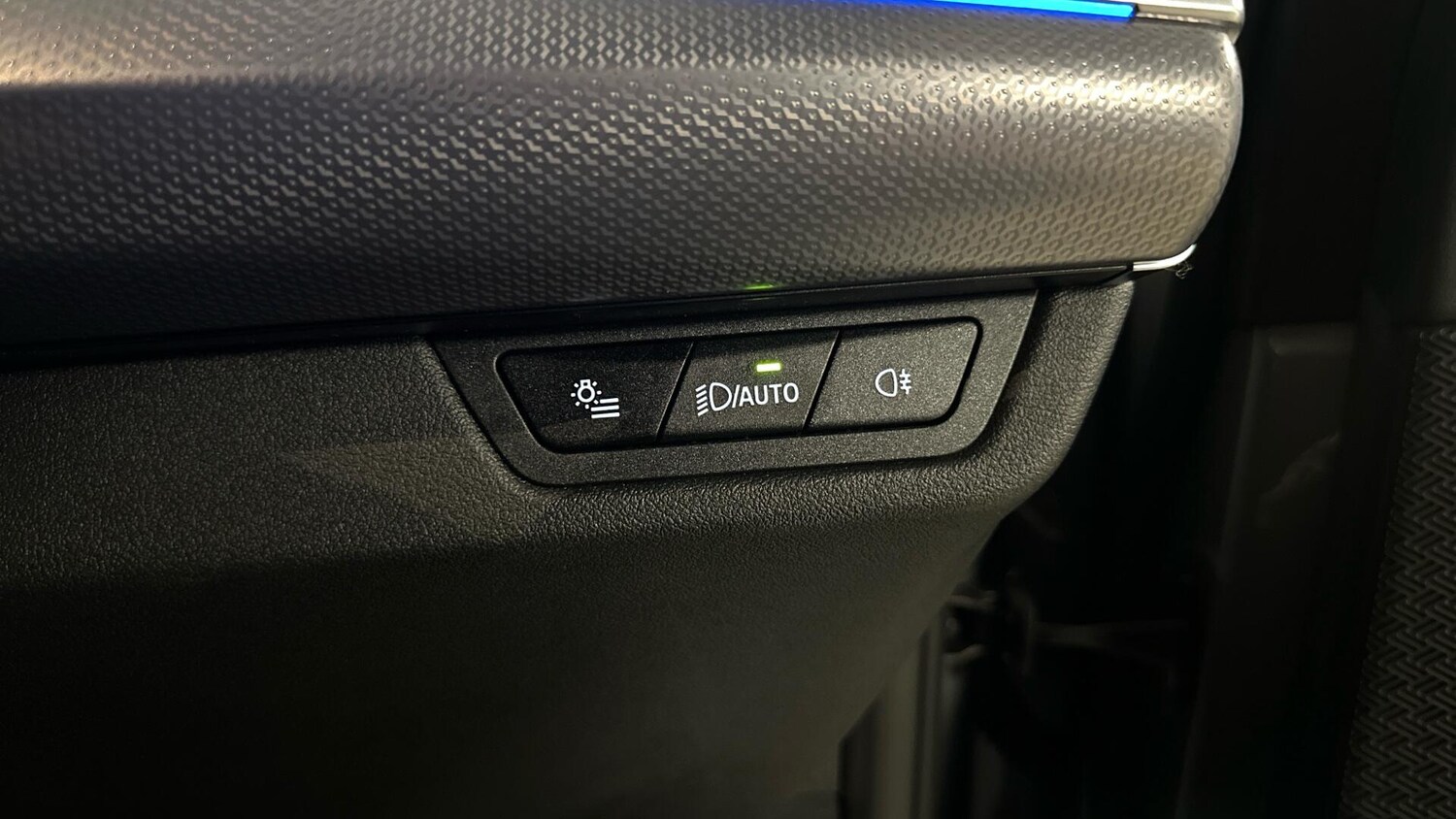 Used BMW iX2 for sale - 78135812: Photo 36