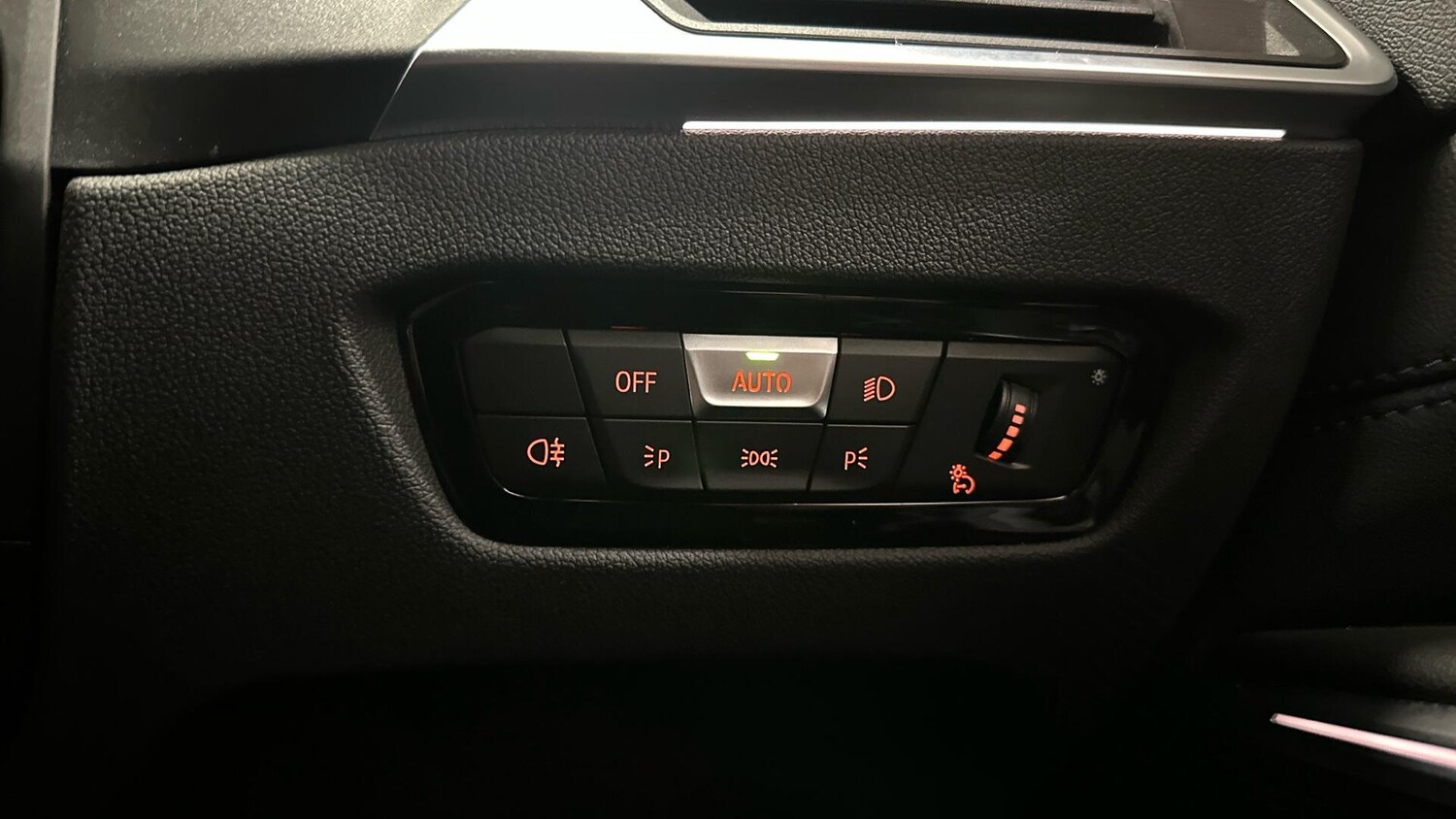 Used BMW 3 Series 2024 for sale - 77853669: Photo 25