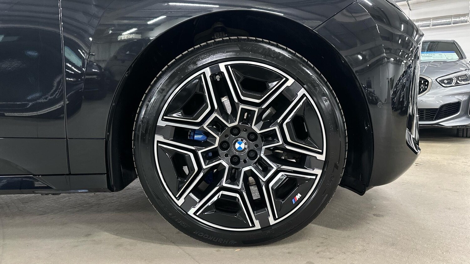 Used BMW iX 2025 for sale - 77616840: Photo 14