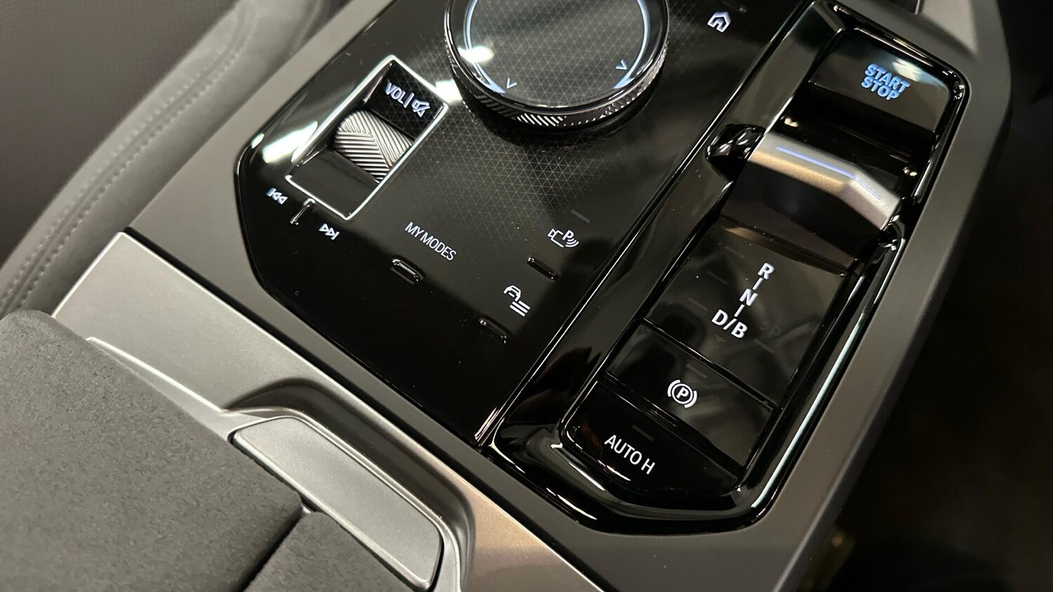 Used BMW iX 2025 for sale - 77616840: Photo 22