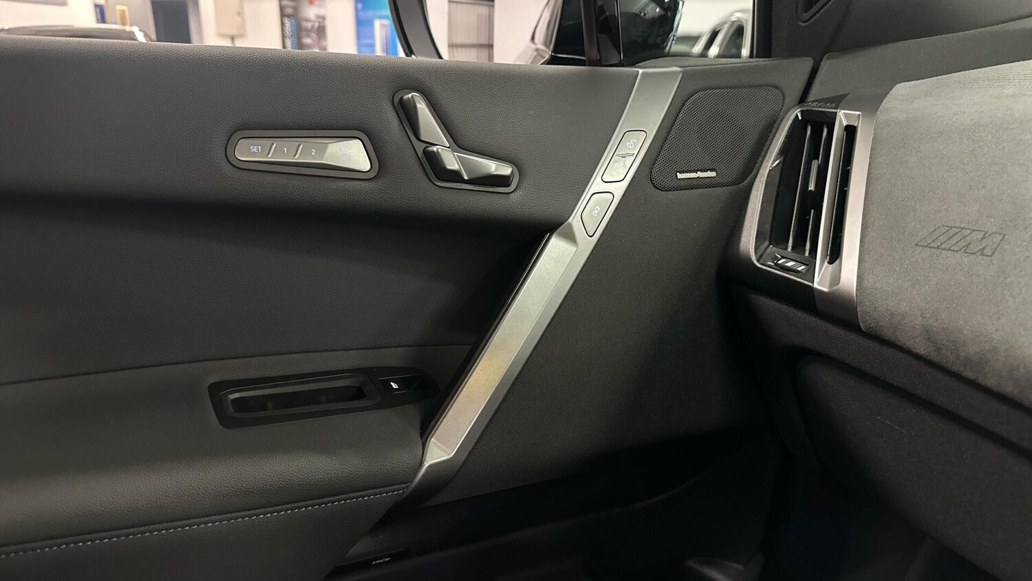 Used BMW iX 2025 for sale - 77616840: Photo 25