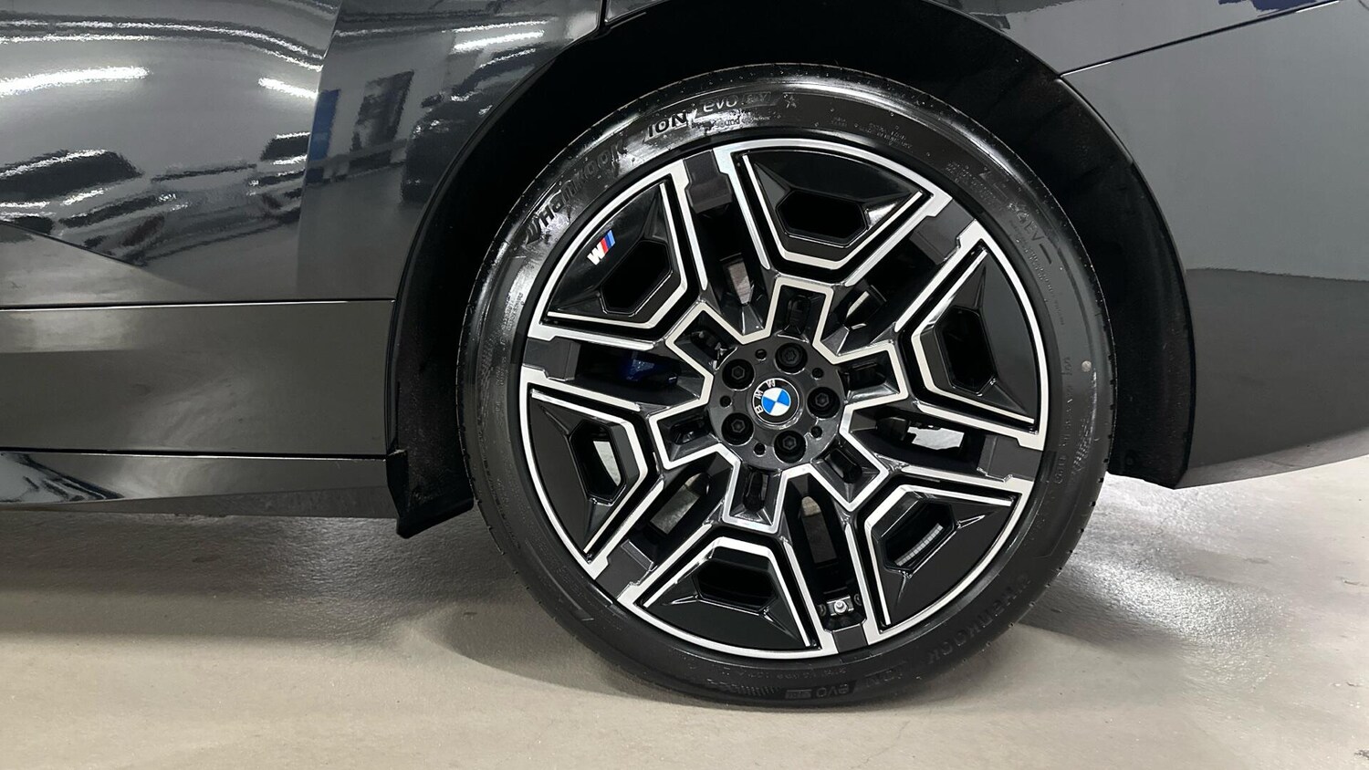 Used BMW iX 2025 for sale - 77616840: Photo 59