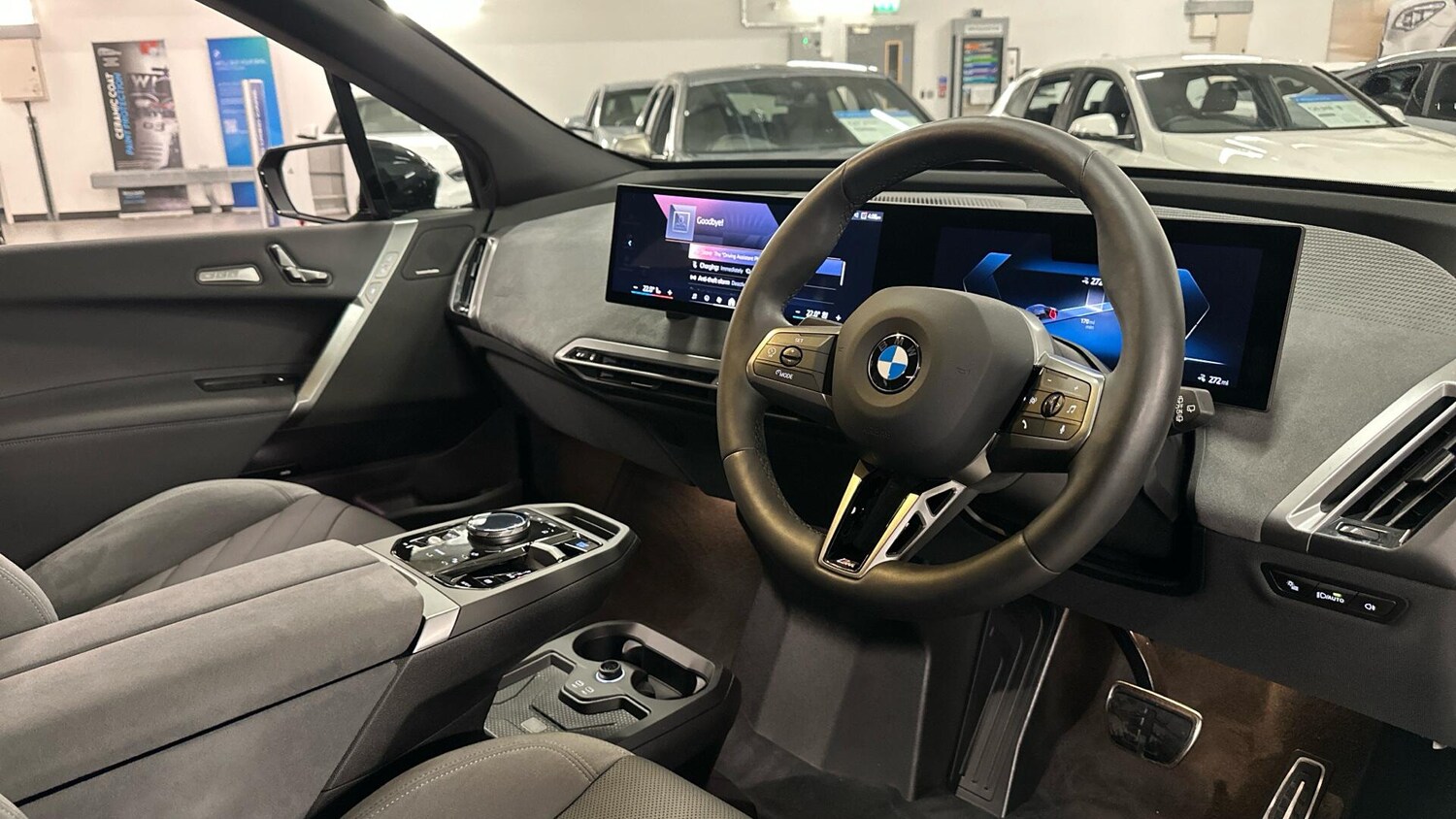 Used BMW iX 2025 for sale - 77616840: Photo 6